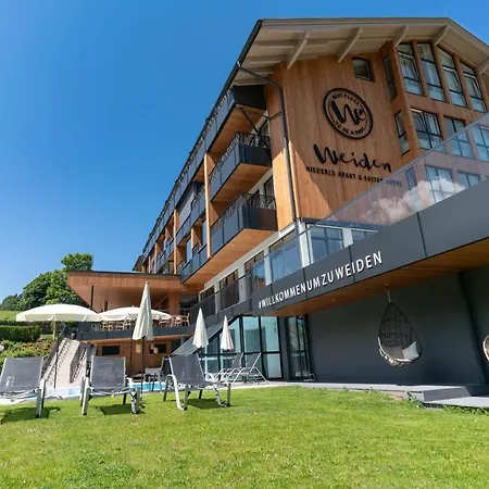 Apart & Suiten Hotel Weiden Hotel 4*