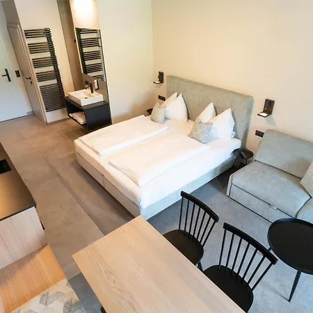 Hotel Apart & Suiten Hotel Weiden 4*