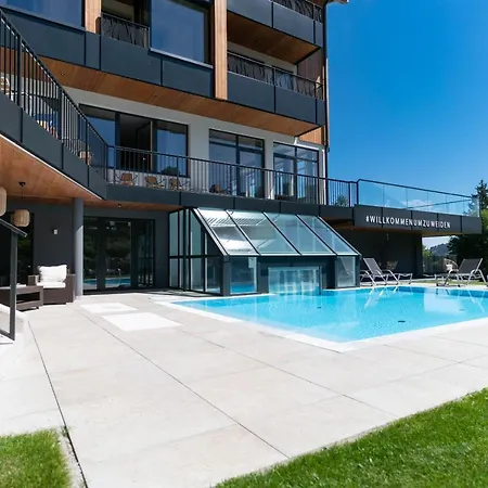 Hotel & Weiden Schladming