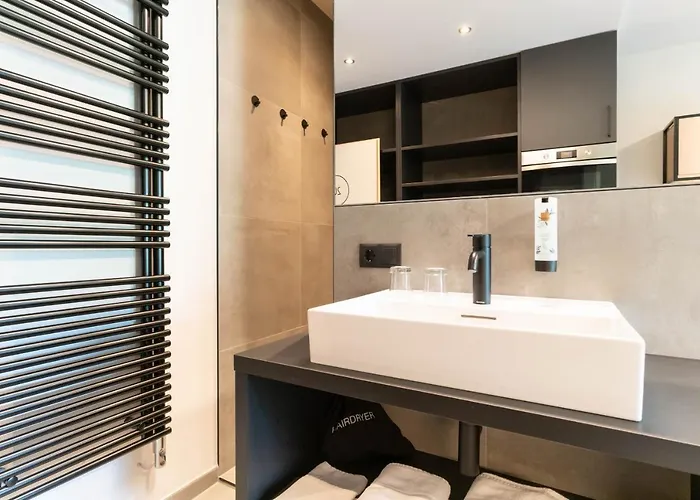 & Weiden מלון שלאדמינג